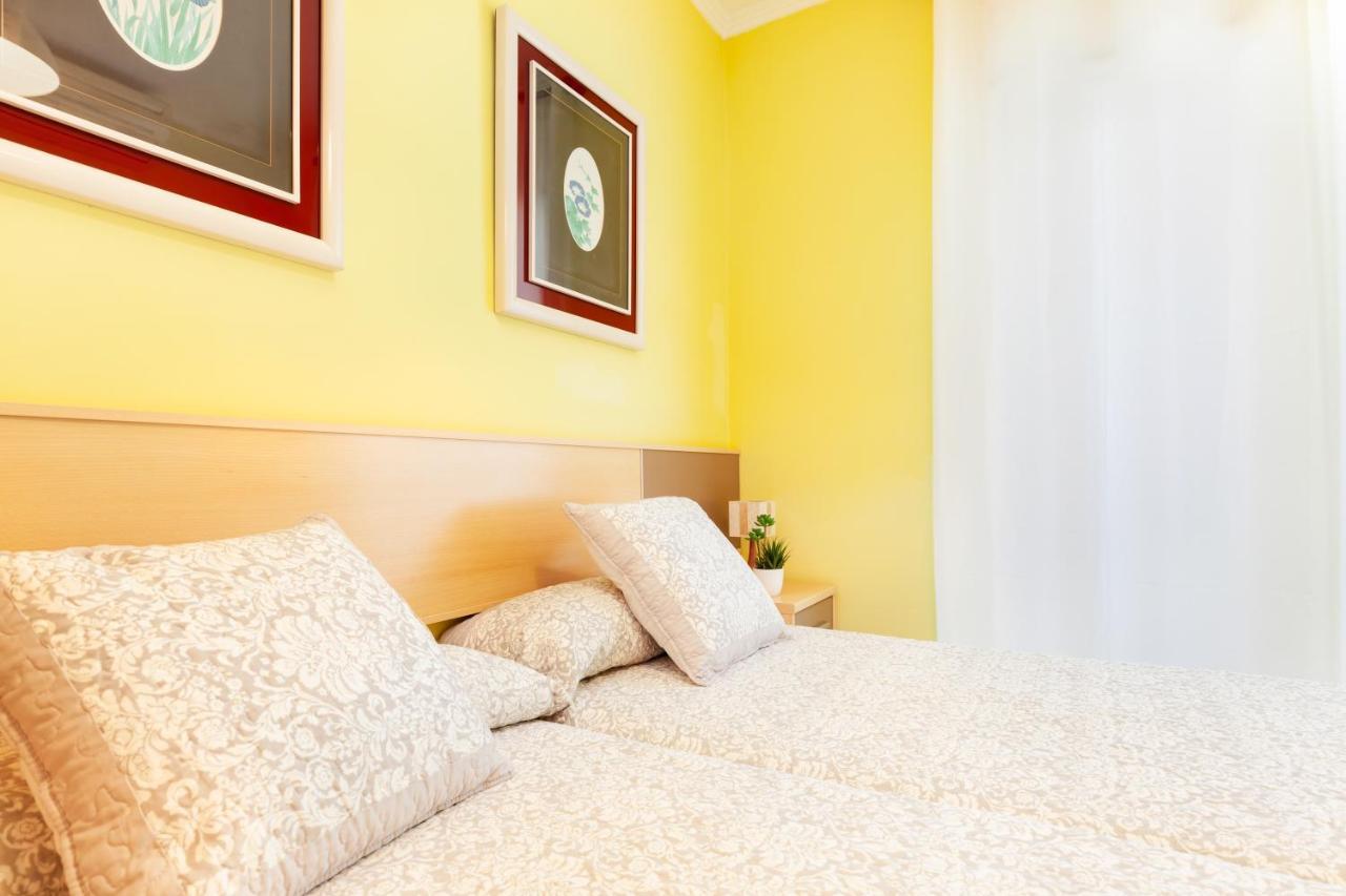 Click&Flat Fira Gran Via Lejlighed L'Hospitalet de Llobregat Eksteriør billede